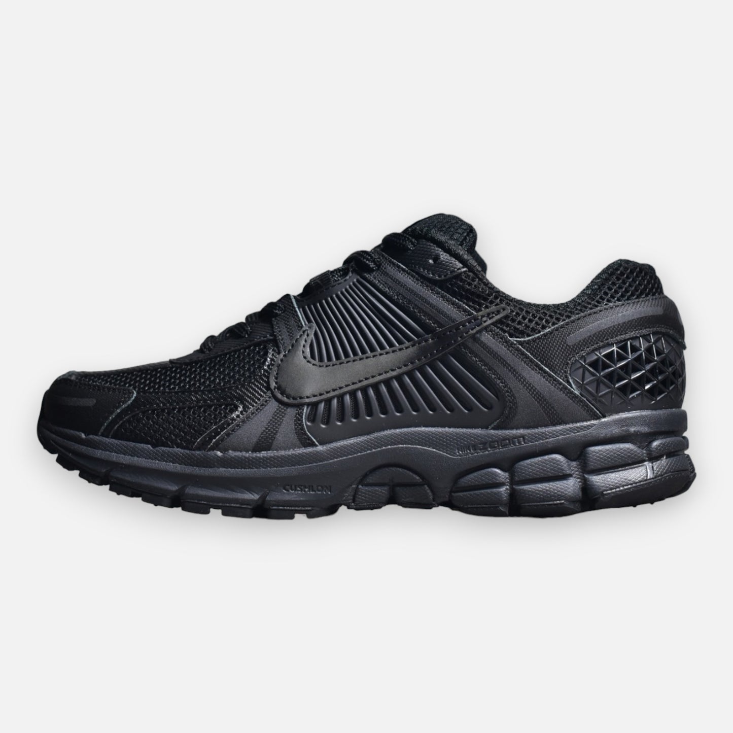 Nike Vomero 5 Triple Black