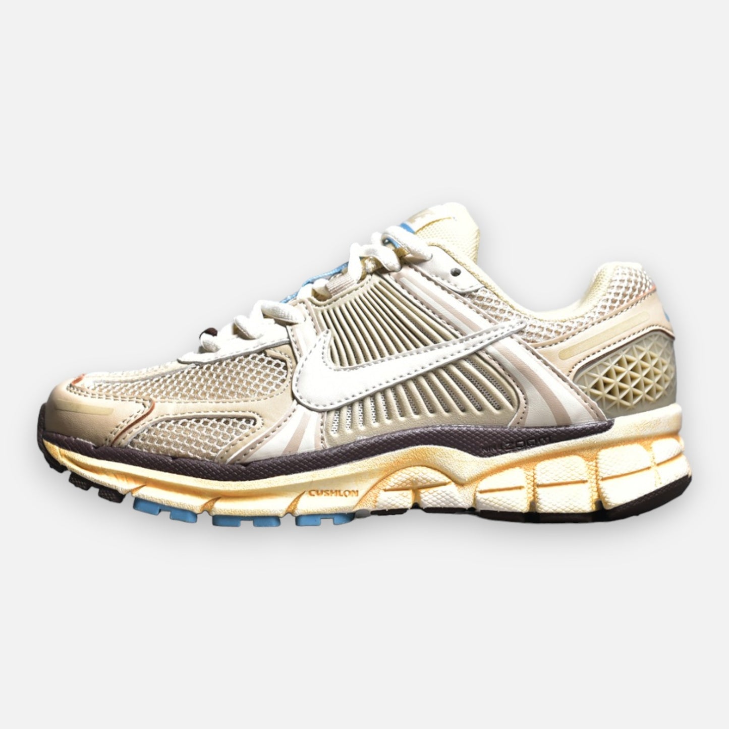 Nike Zoom Vomero 5 Oatmeal