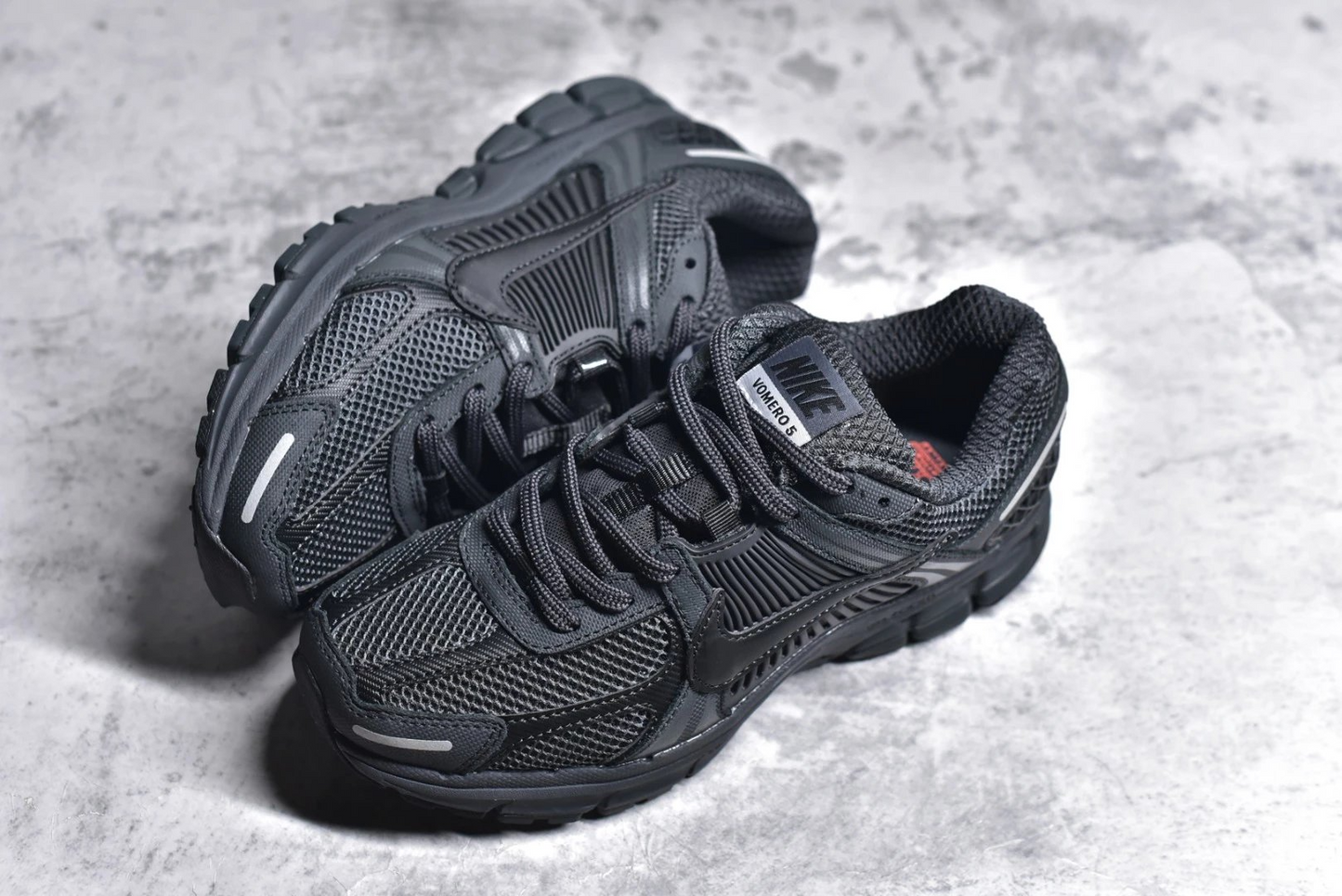 Nike Zoom Vomero 5 SP Anthracite