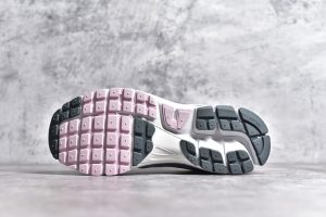 Nike Zoom Vomero 5 Pack White Pink