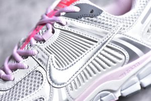 Nike Zoom Vomero 5 Pack White Pink