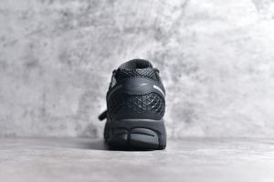 Nike Zoom Vomero 5 special black