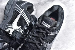 Nike Zoom Vomero 5 special black