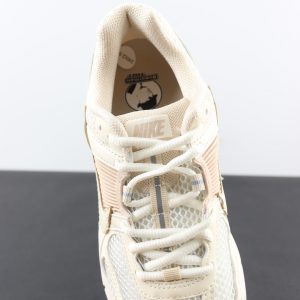 Nike Zoom Vomero 5 Sail Light Orewood Brown